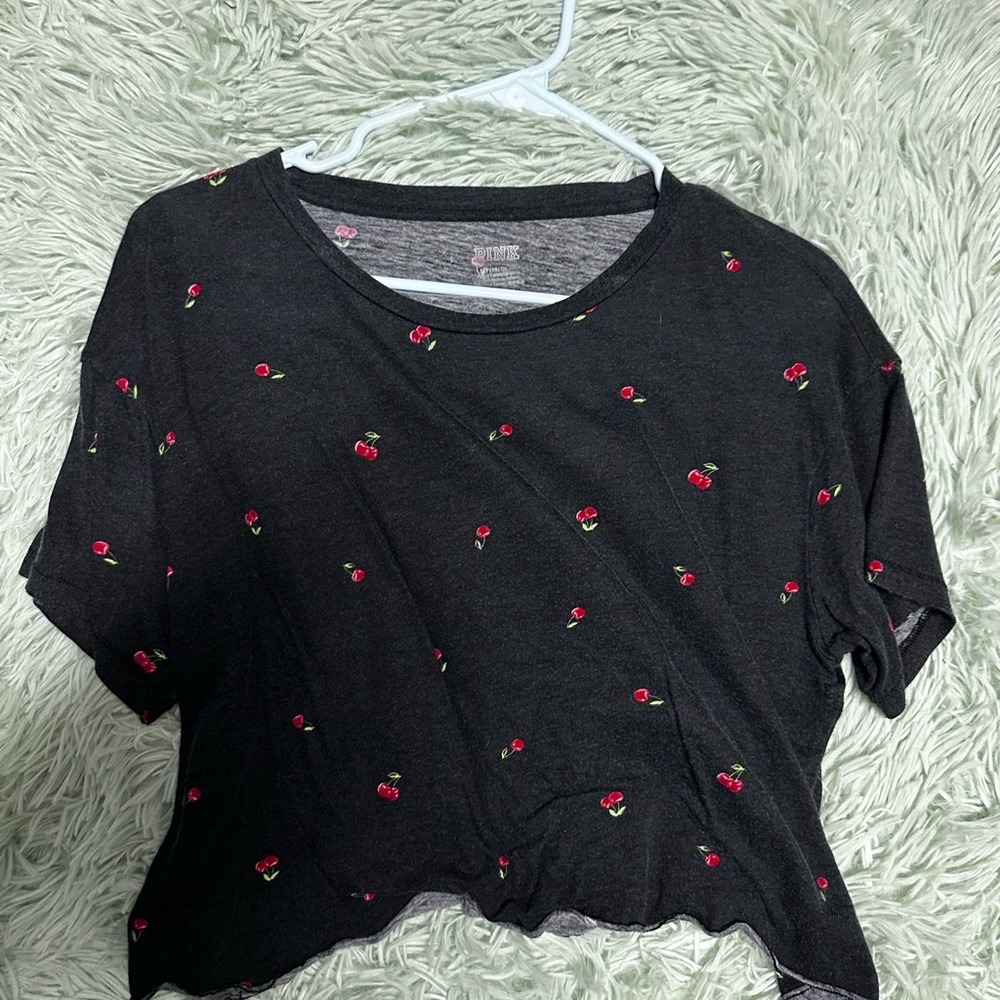 Pink cherry cropped t shirt women’s